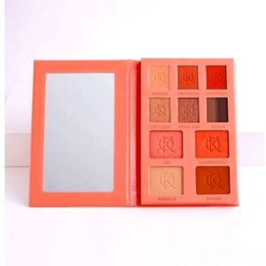 Kenia Ontiveros Beauty Glow and Go kit